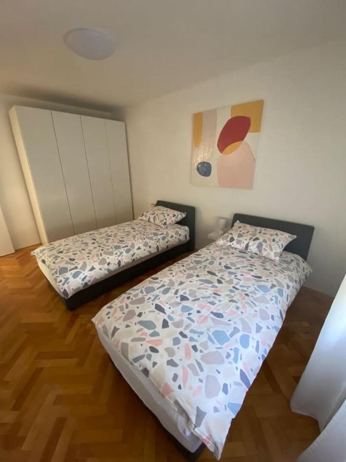 דירות Apartman Eni רייקה מראה חיצוני תמונה